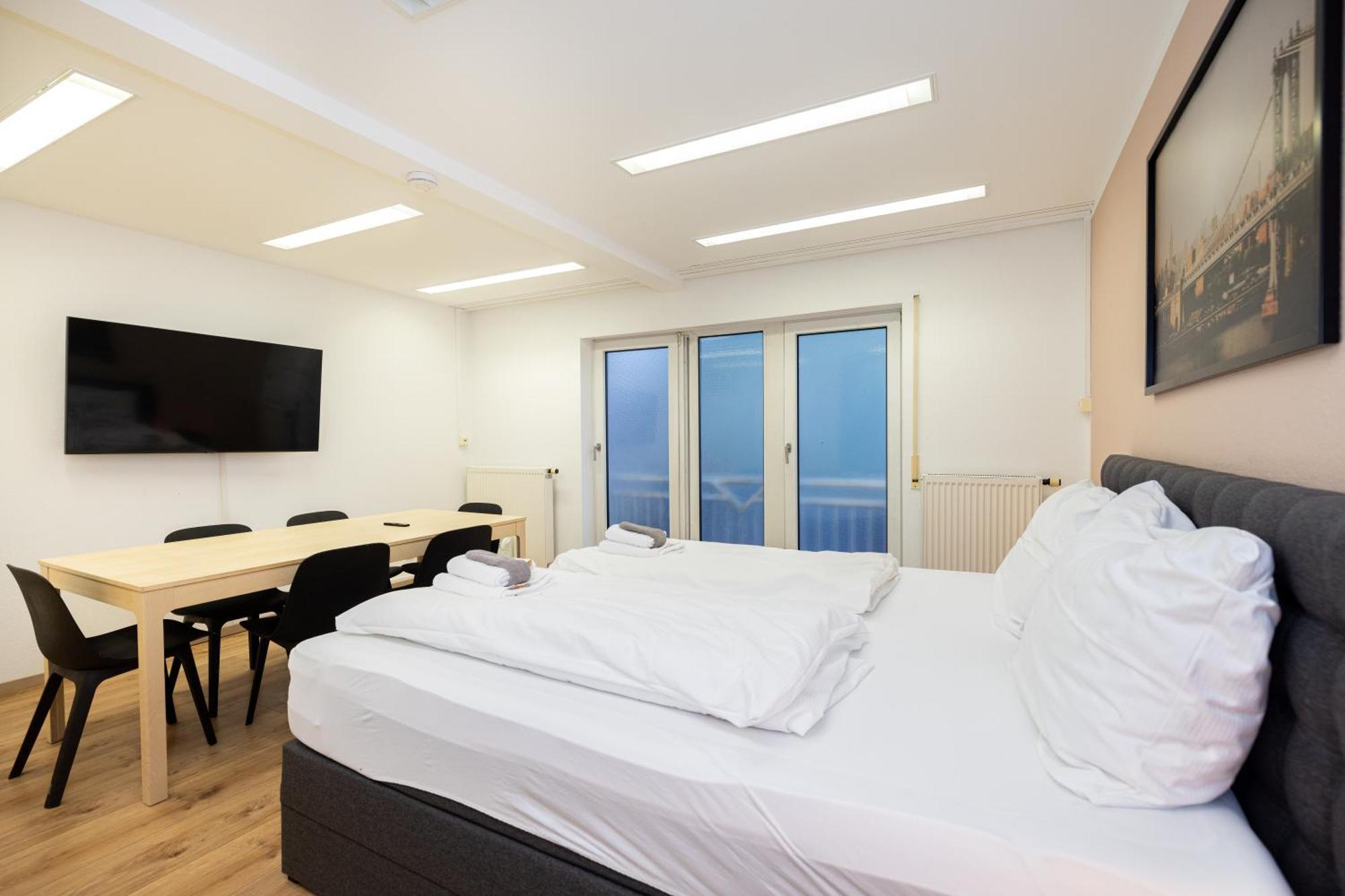 Grosse Ferienwohnung In Der Altstadt Würzburg Esterno foto