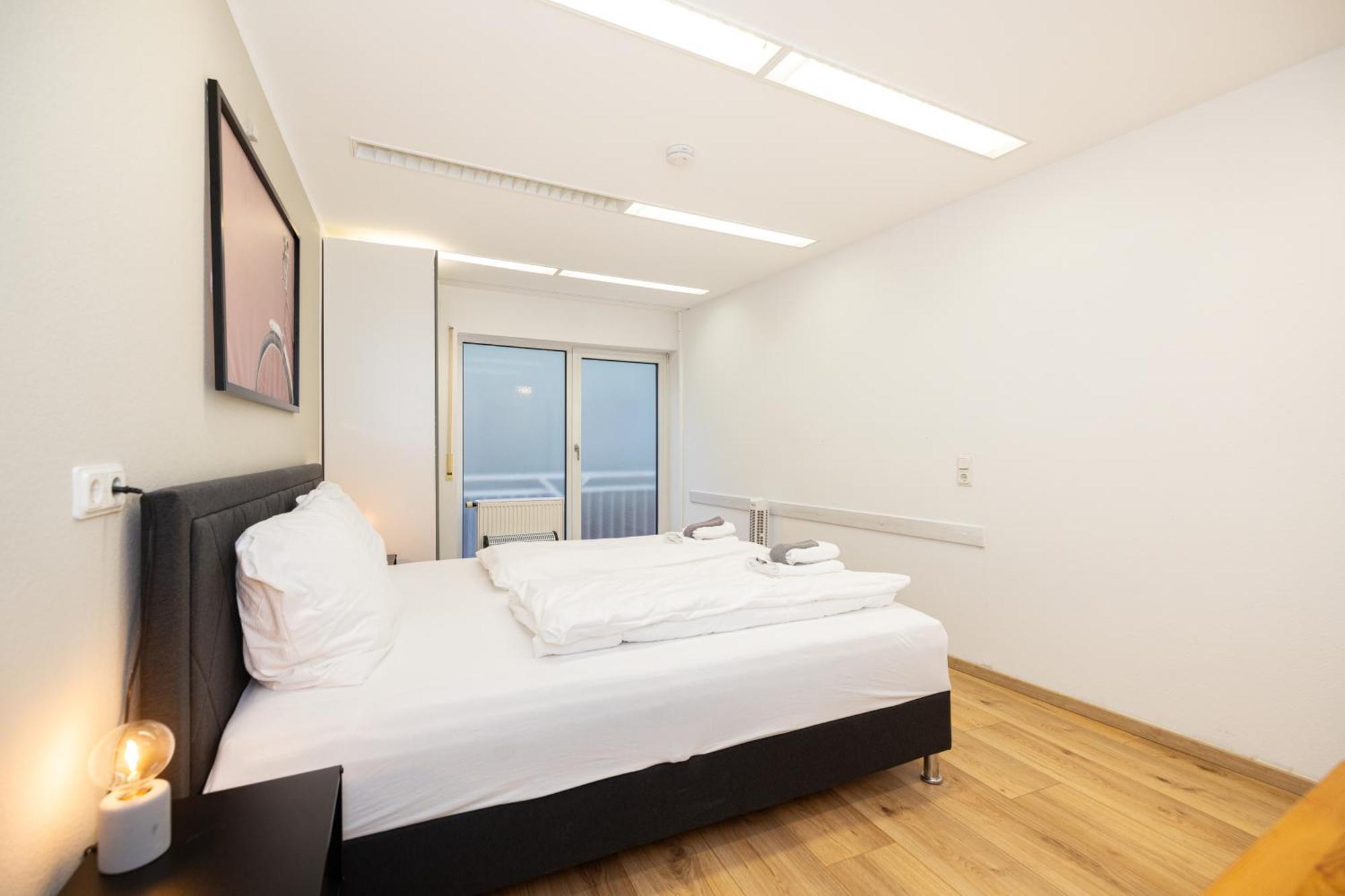 Grosse Ferienwohnung In Der Altstadt Würzburg Esterno foto